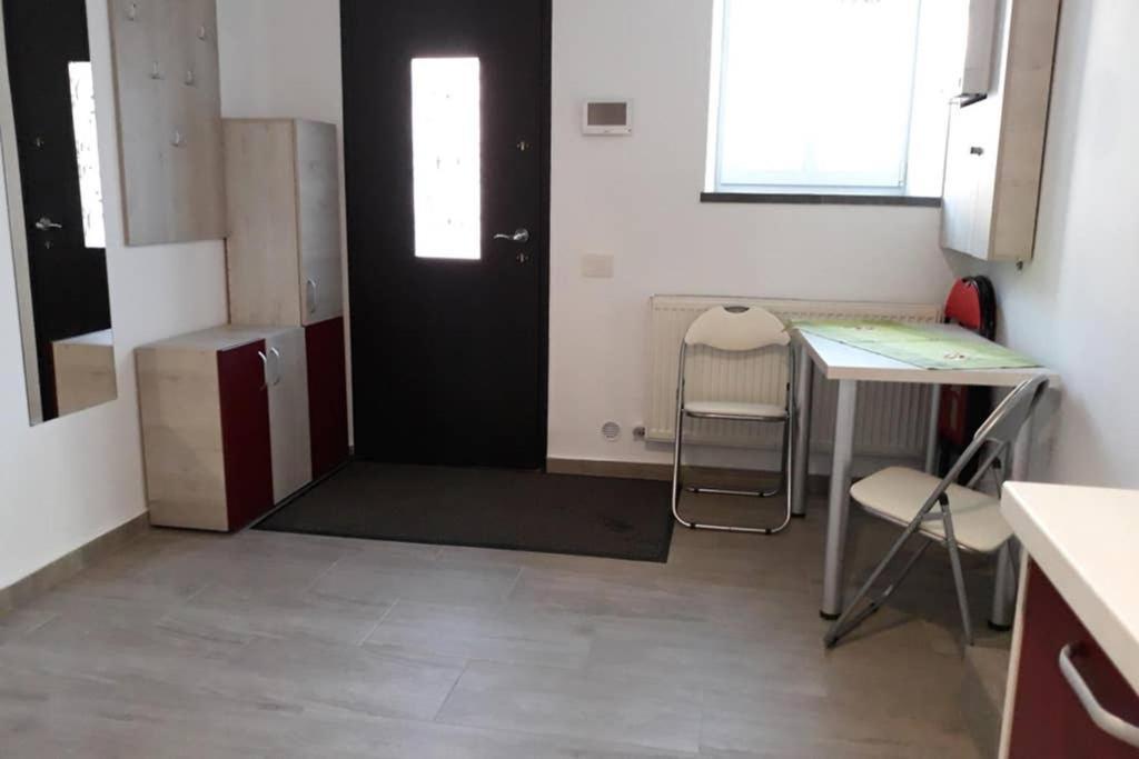 Zsizelle Rezidence Apartment Brasov Ngoại thất bức ảnh
